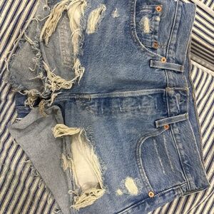 Levi’s shorts 501- size 25